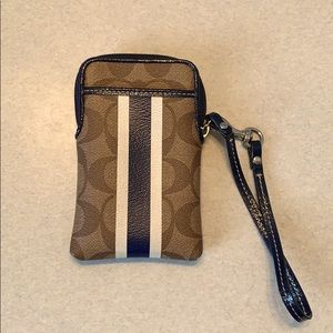 Coach Signature Navy Vertical Wristlet